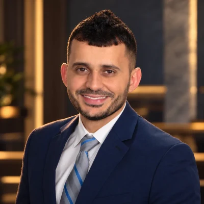 Alex Camargo, Leasing Agent